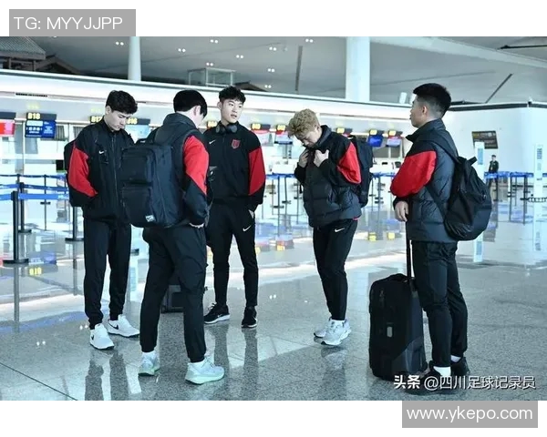 茹萨正式加盟成都蓉城助力球队新赛季征程期待精彩表现