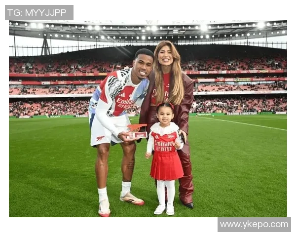 汉堡队官宣引进德国国脚加布里埃尔,实力大增 汉堡队官宣引进德国国脚加布里埃尔,实力大增