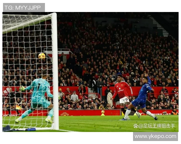 美因茨遭遇拜仁客场惨败,三连败让保级压力愈加沉重 美因茨遭遇拜仁客场惨败,三连败让保级压力愈加沉重