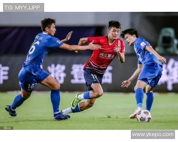 雄狮巅峰战德甲！法兰克福狂胜对手，展现强大实力！